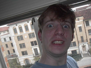 IM002882